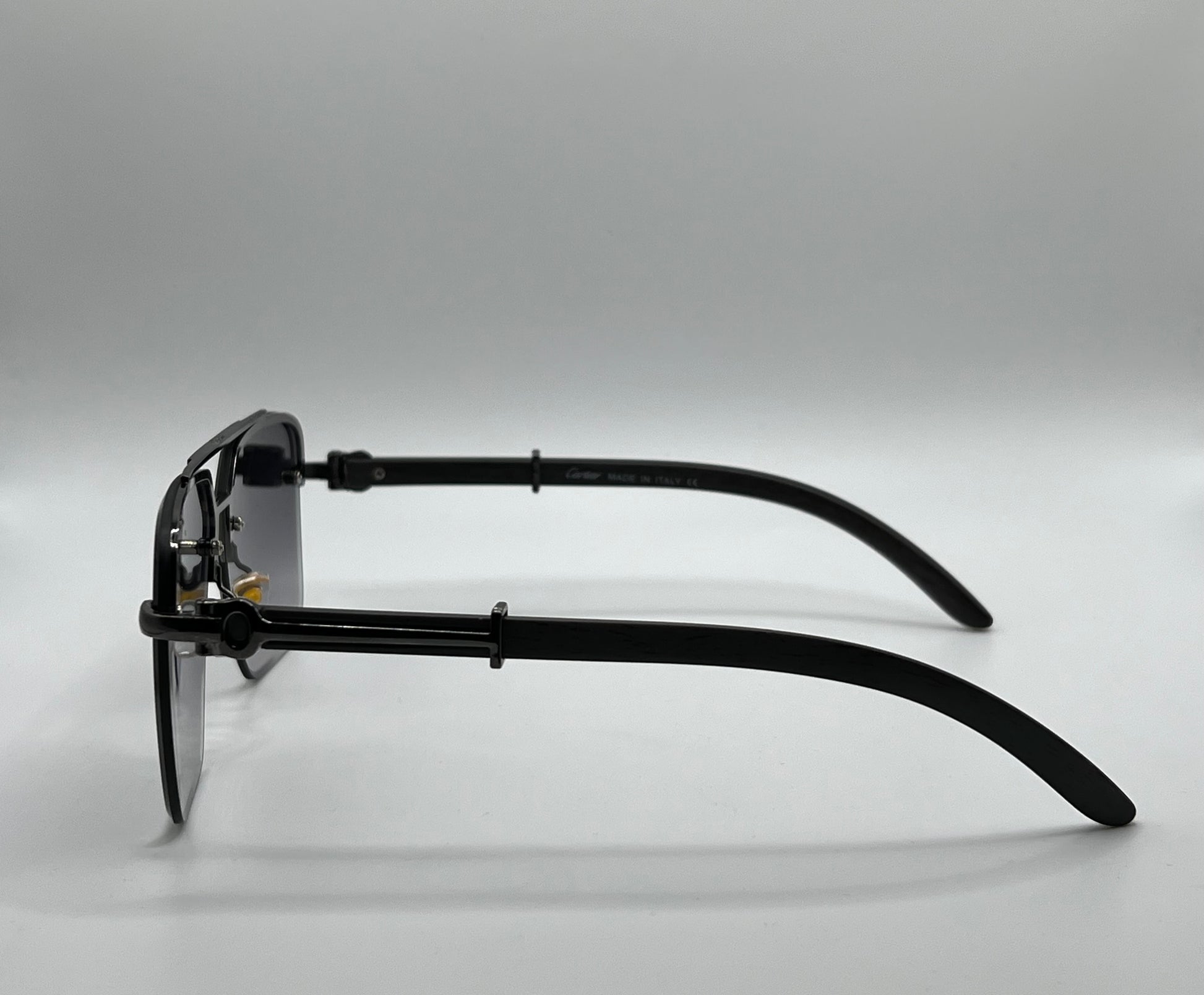 Lunettes CARTIER NOIR CR-1142