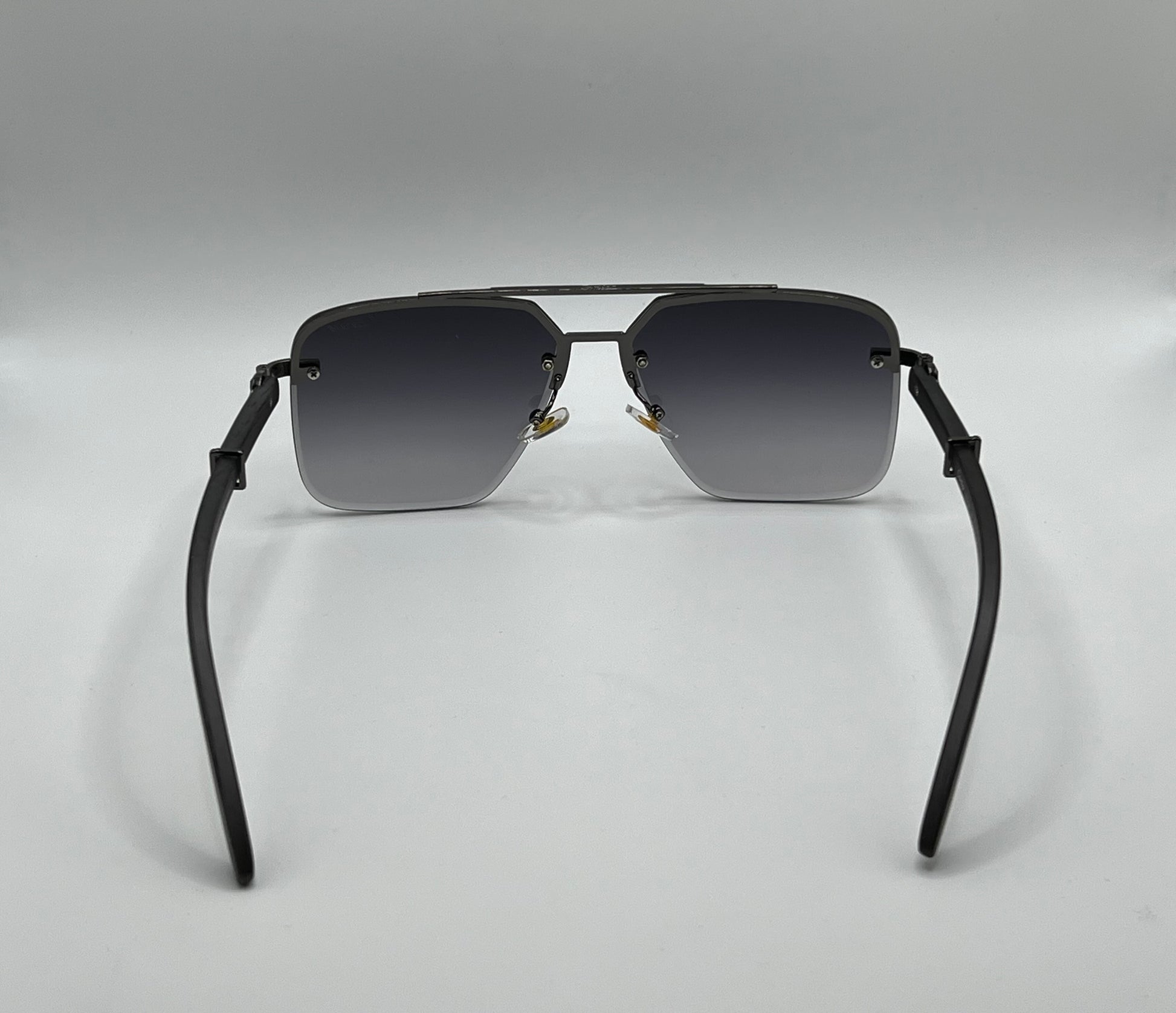 Lunettes CARTIER NOIR CR-1142